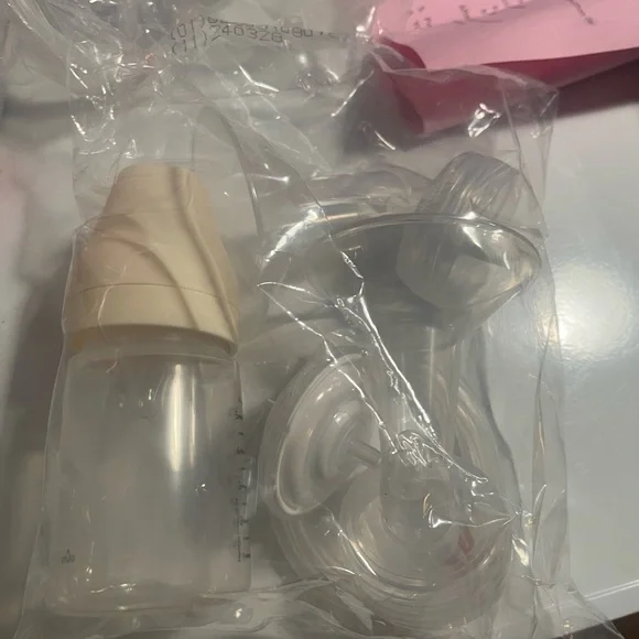Spectra S2 Plus Pink Double Electric Breast Pump - Picture 6 of 8